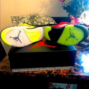 JORDAN 5s “what the”